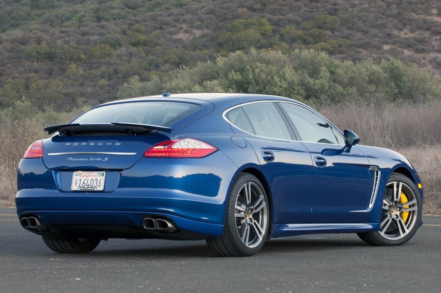 Porsche Panamera Turbo S 2012 года  (фото 33 из 91)
